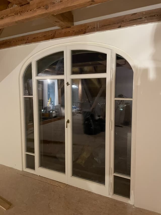 19. Ukázka rekonstrukce historické vily v Pyšelách okrese Benešov ve Středočeském kraji.