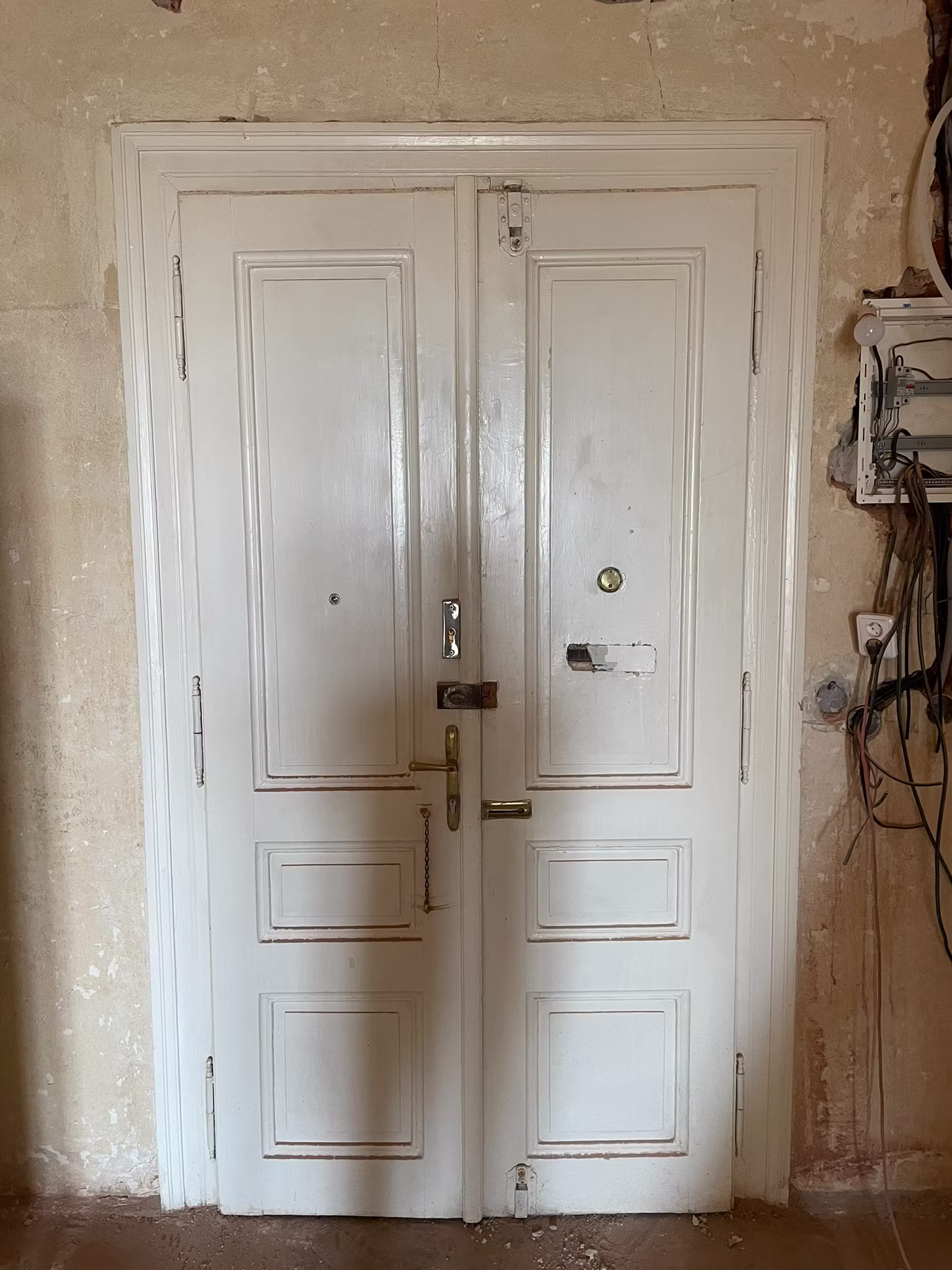 Realizace replikyoken.cz interiérový dveřích - obrázek před realizací