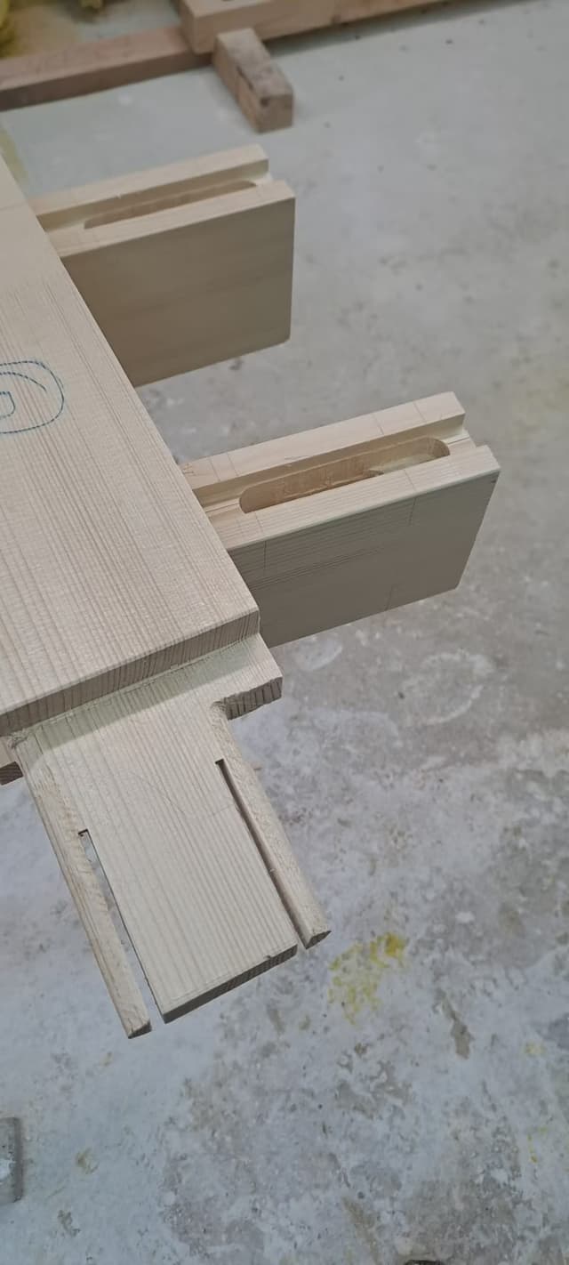 17. Ukázka produktu špaletových oken | replikyoken.cz Jaroslav Heindinger